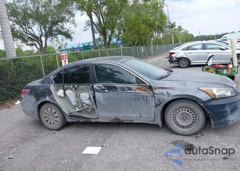 2012 Honda Accord 2.4 Lx from USA, damaged, VIN 1HGCP2F31CA062139